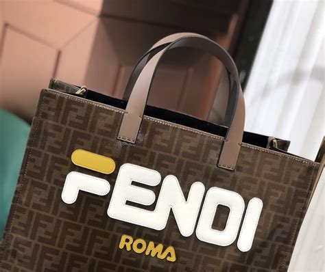 fendi 購物袋|FENDI 凡迪官網.